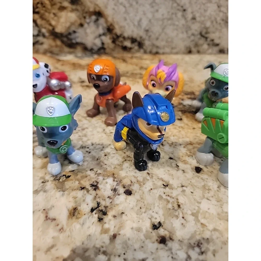 Paw Patrol Mini Action Figures Cake Toppers Mixed lot of 16